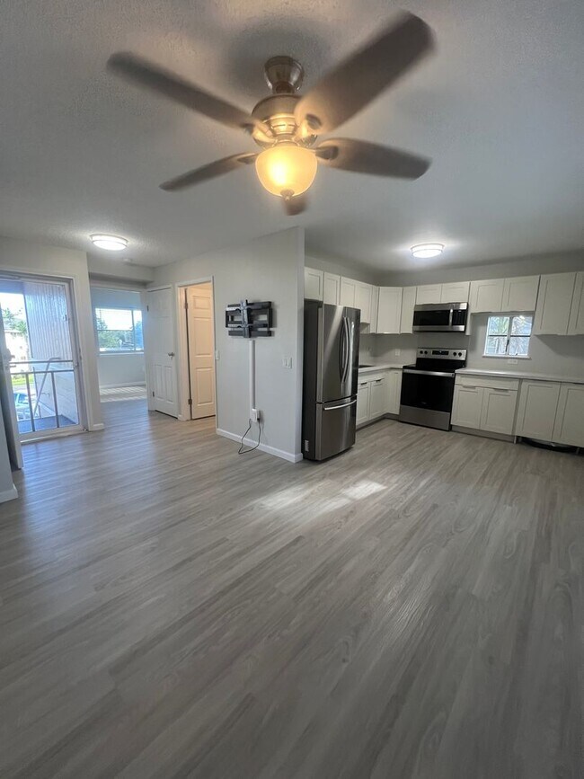 Foto del edificio - Excellent 1 Bedroom Mililani Mauka Townhouse, AC, 2 Parking