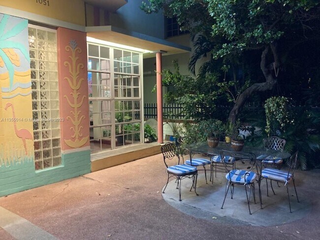 Foto del edificio - 1051 Meridian Ave