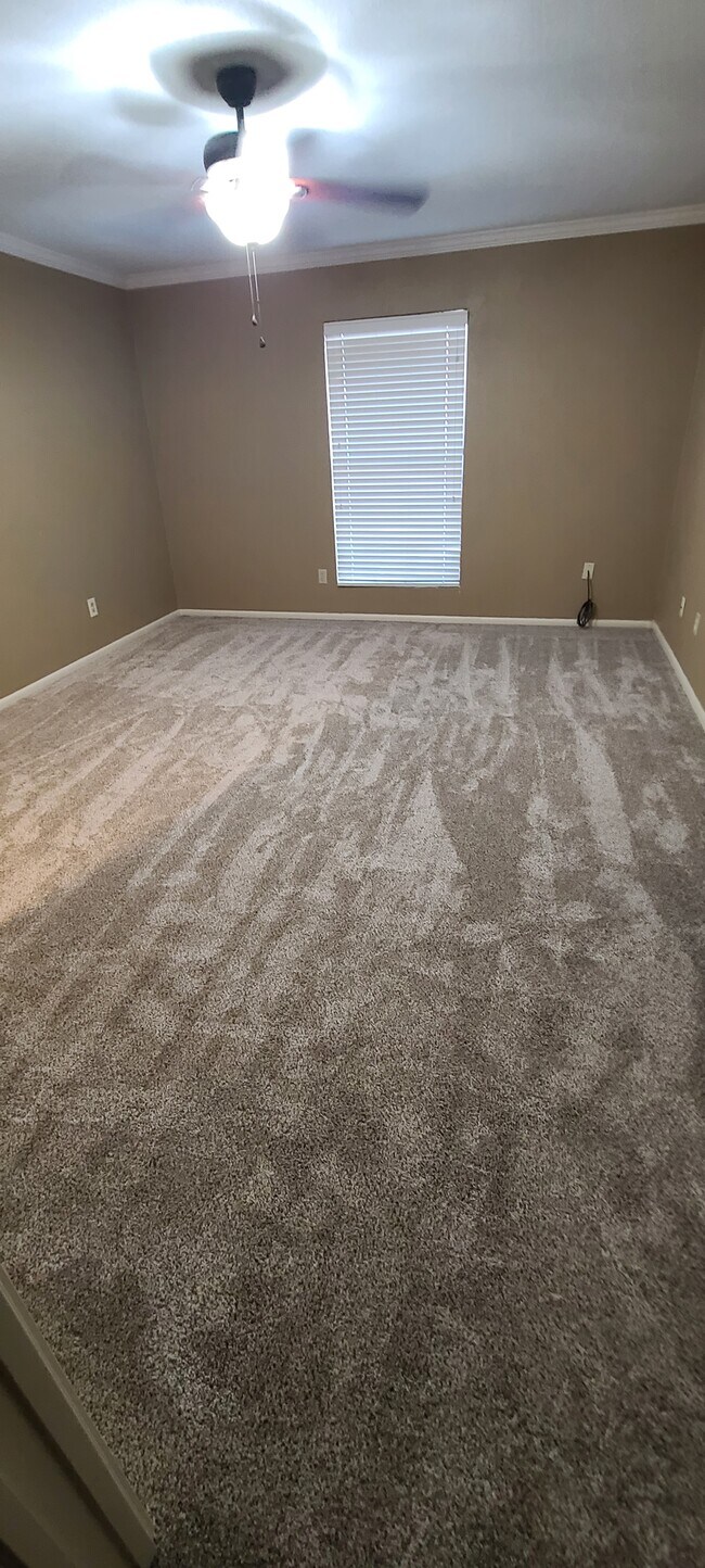 Foto del edificio - 433 Yorktown Ln