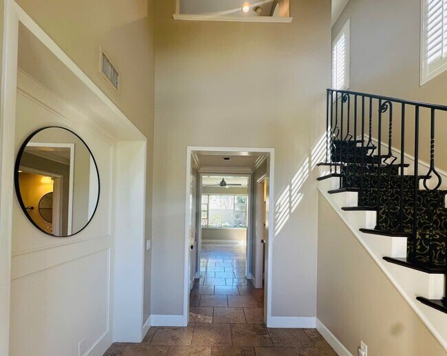 Foto del edificio - Single House Irvine