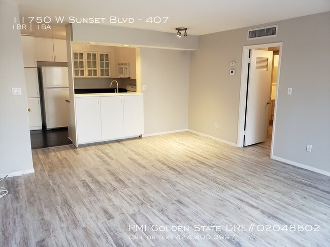 Foto del edificio - 11750 Sunset Blvd