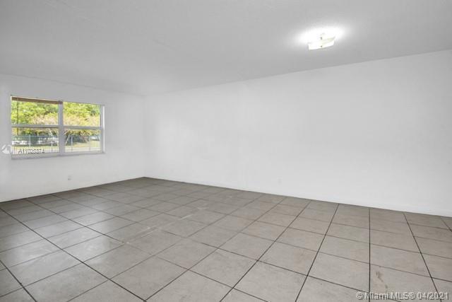 Foto del edificio - 5340 NE 5th Terrace