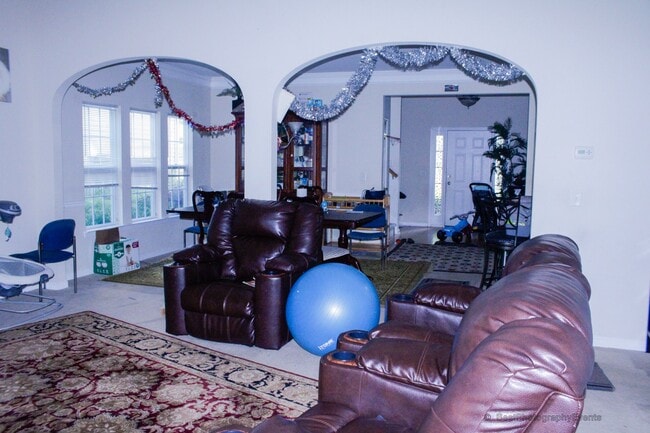 Photo - 153 Hollinger Way (Marietta, GA) House