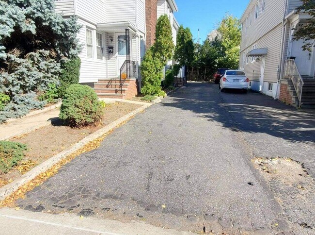 Building Photo - 3311 150th Plz