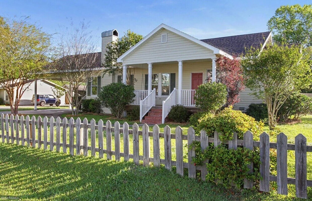 Primary Photo - 508 Foreman Dr