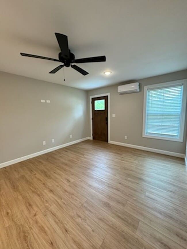 Building Photo - 7750-MF2-E4