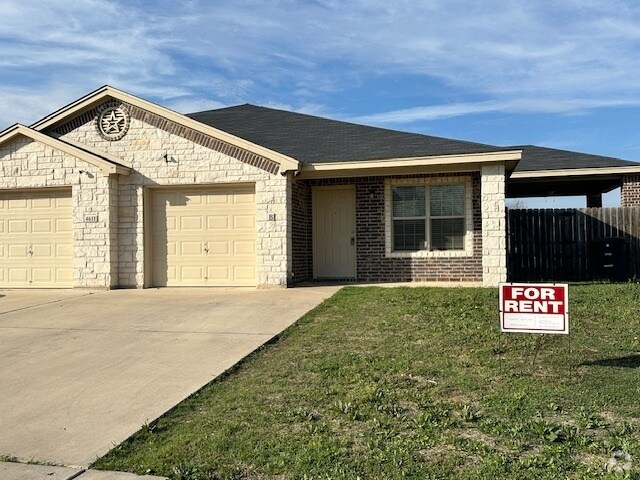 Building Photo - 4611 Cambridge Dr
