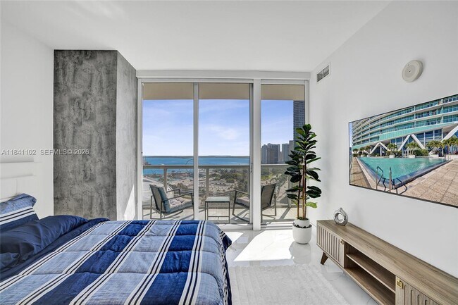 Building Photo - 888 Biscayne Blvd