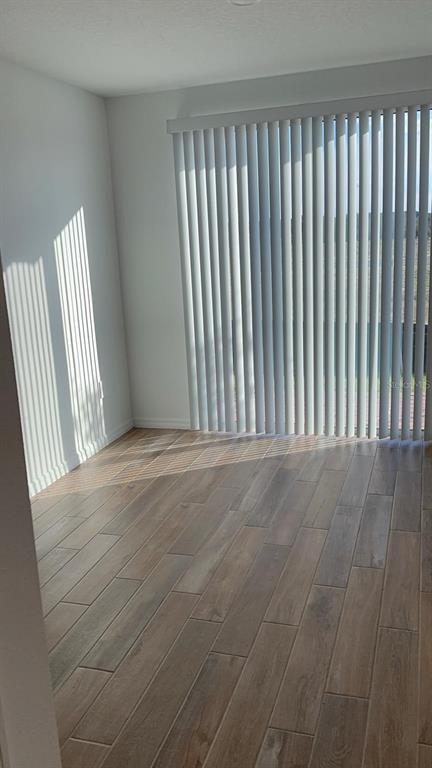 Foto del edificio - 16431 Happy Eagle Dr