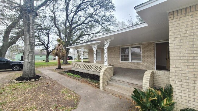 Foto del edificio - 2717 Nichols Ave