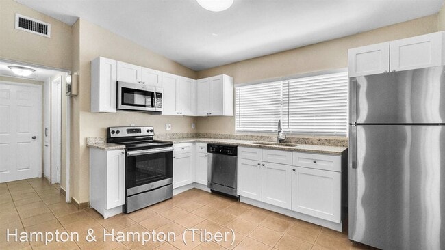 Foto del edificio - 3 br, 2 bath House - 5503 BALBOA DRIVE