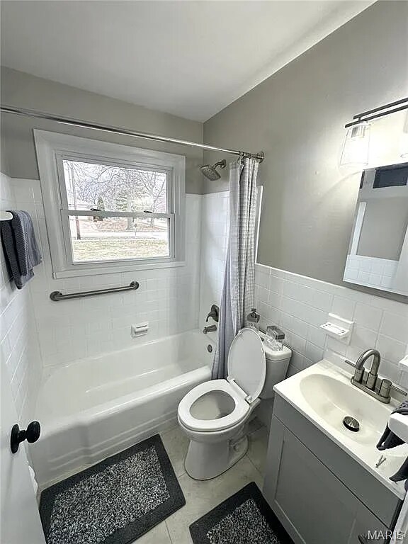 Foto del edificio - 67 Strecker Rd