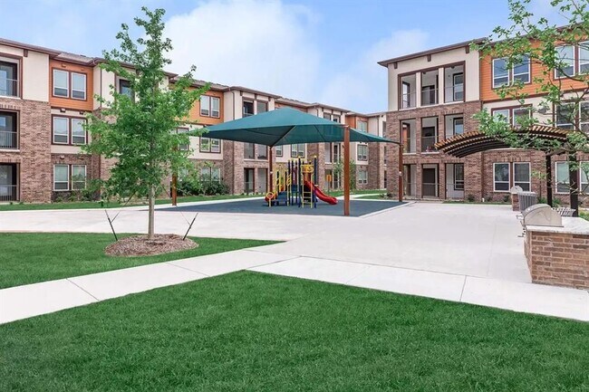 Foto del edificio - 540 Richcrest Dr