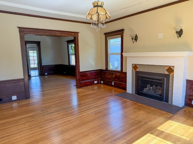 Foto del edificio - Charming 2-bedroom, 2-bathroom Burlingame ...