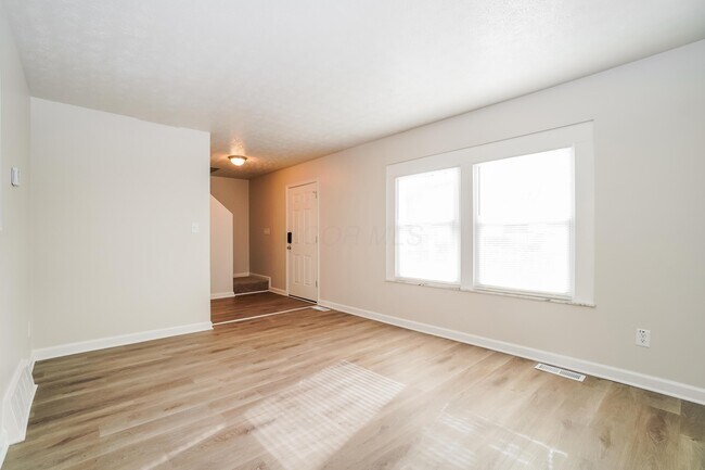 Foto del edificio - 5324 Parkline Dr