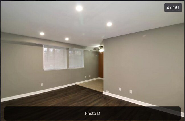 Living Room - 30060 W 12 Mile Rd