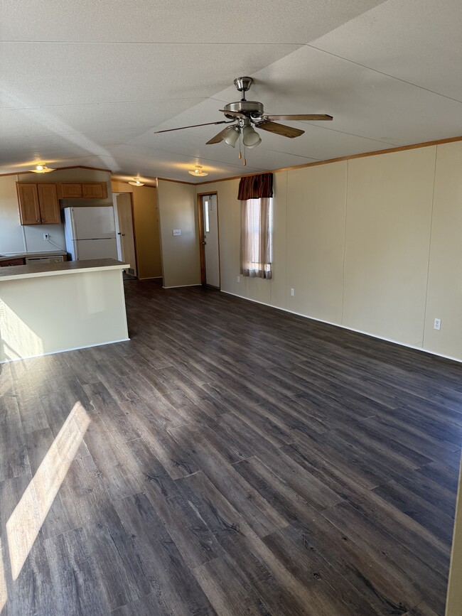 Building Photo - 2070 Krist Ln