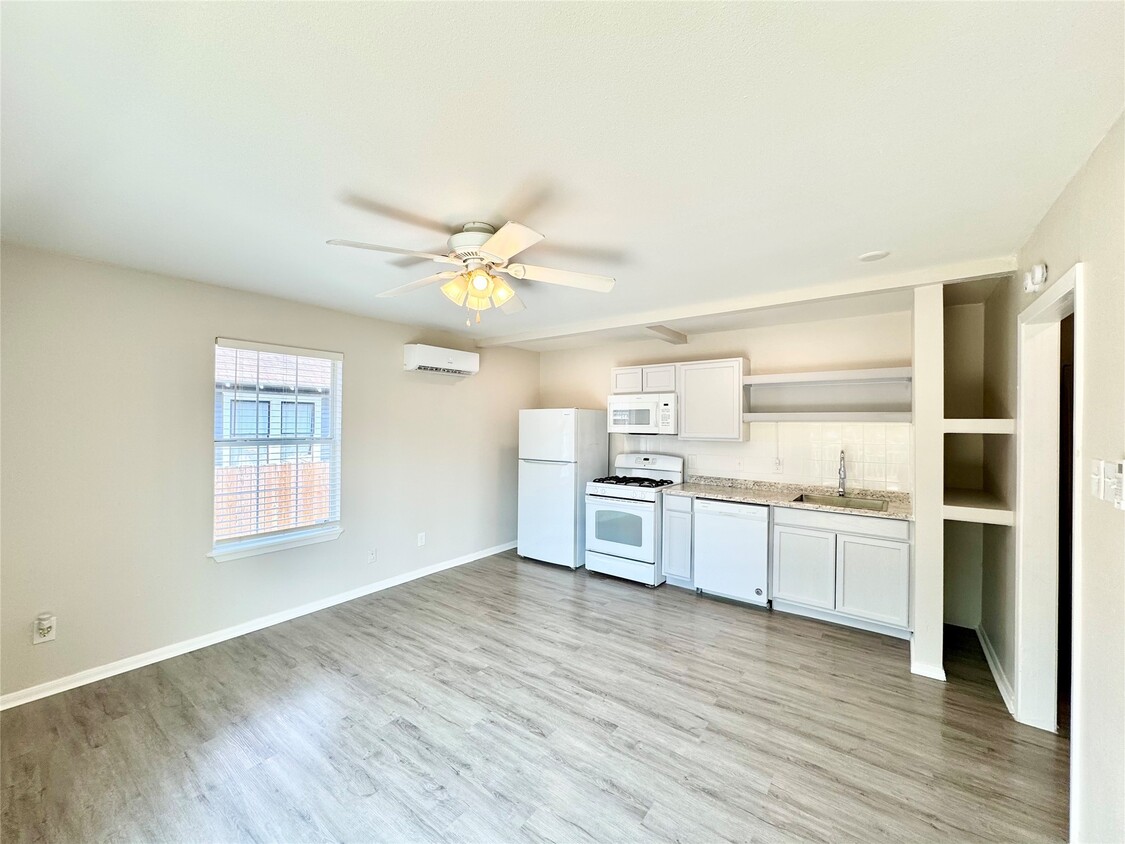 Foto principal - 303 Enid St