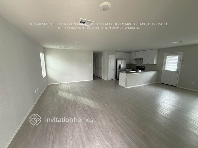 Building Photo - 14539 Southton Pond