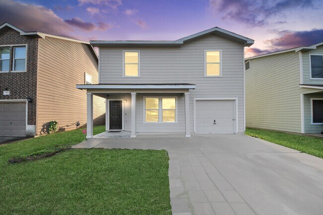 Foto del edificio - 7826 Maverick Trace Ln