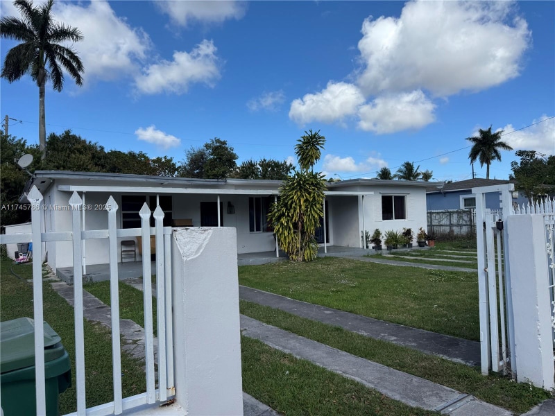 Photo - 1391 NW 102nd St (Miami, FL)
