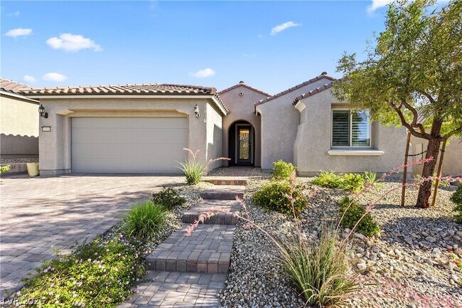 Foto del edificio - 10456 Skye Arroyo Ave