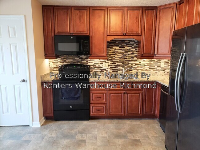 Building Photo - 14404 Deer Meadow Dr