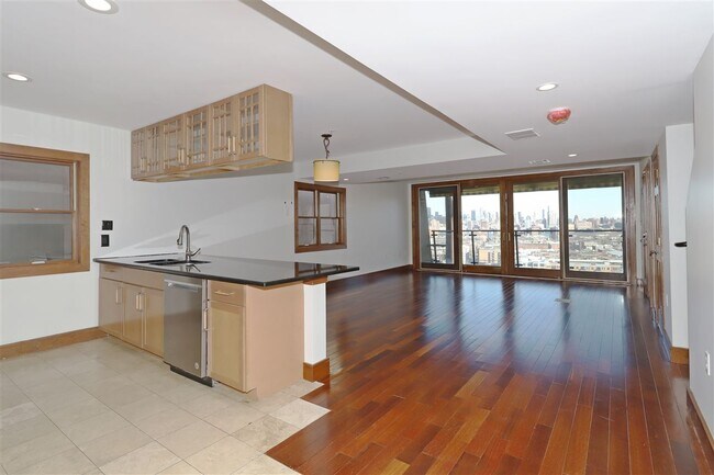 Foto del edificio - 211 Manhattan Ave