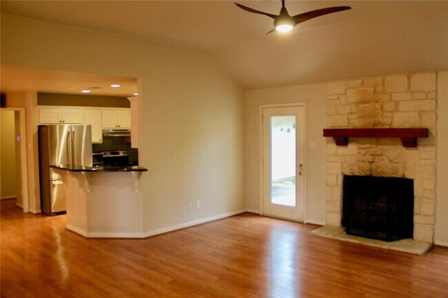 Building Photo - 111 Kaena Ln