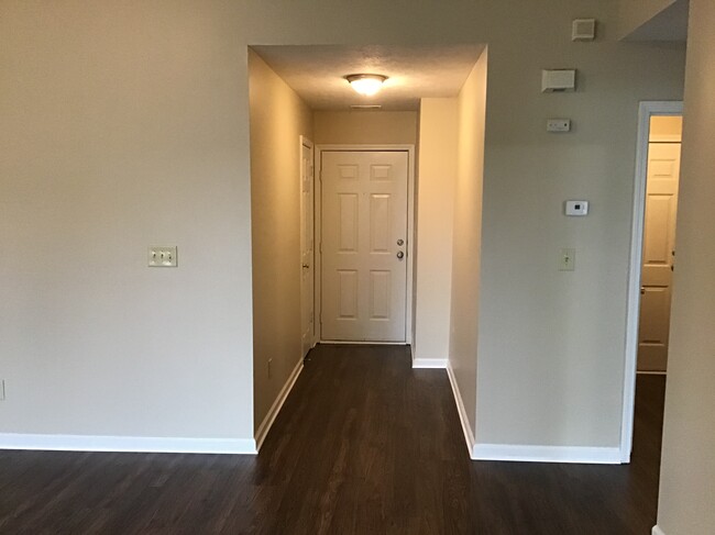 Building Photo - 10711 Caval Cade Ct