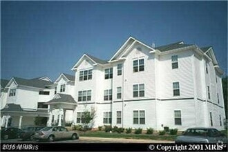 Building Photo - 2029 Windsong Dr