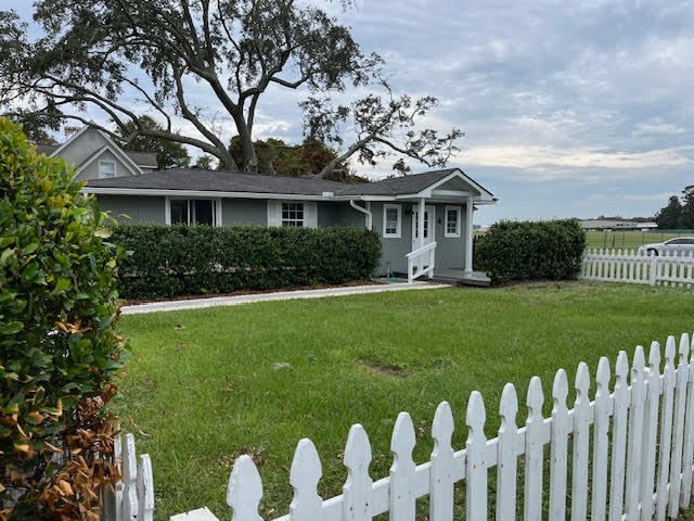 Building Photo - 1401 Demere Rd