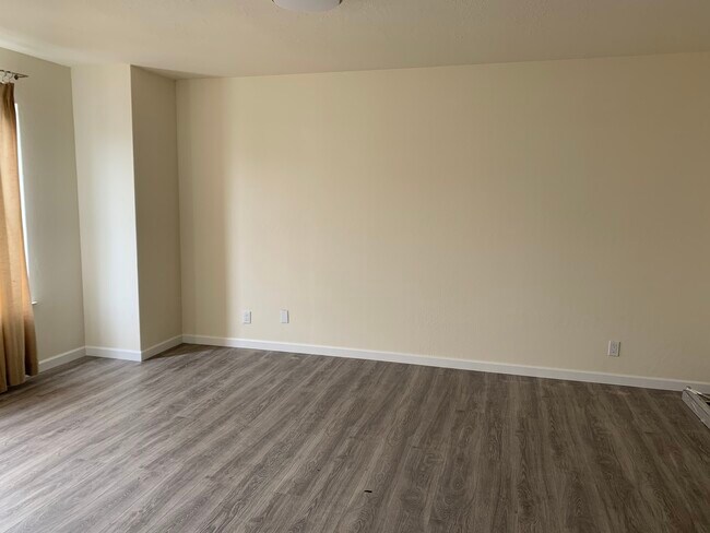 Foto del edificio - 334 27th Ave