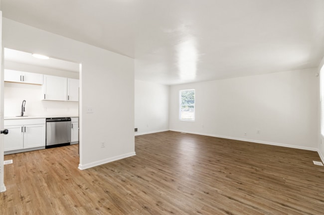 Foto del edificio - 2367 Jefferson Ave