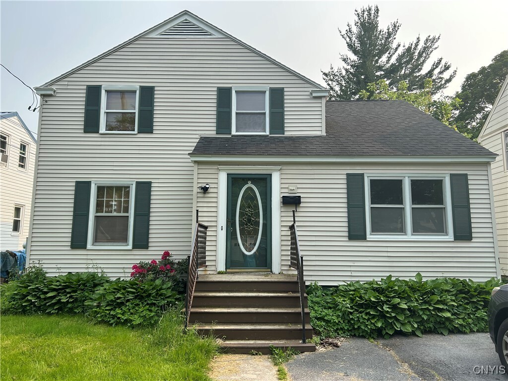 Primary Photo - 1124 Harrison St