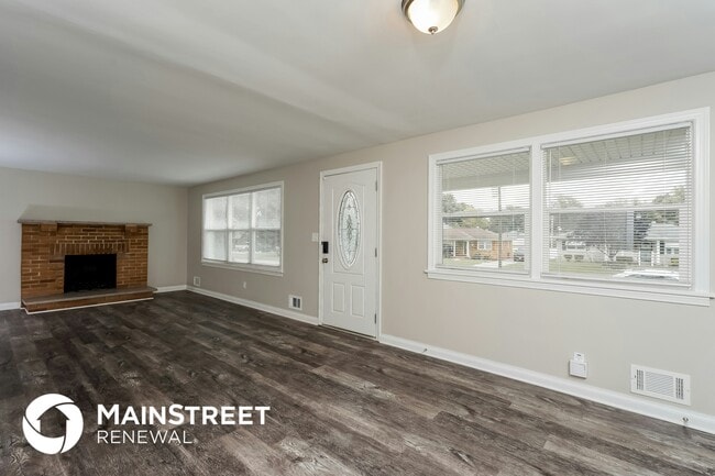 Building Photo - 4922 Determine Ln