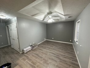 Building Photo - 1262 Britnee Ct