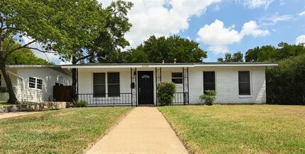 Building Photo - 2110 Westover Rd