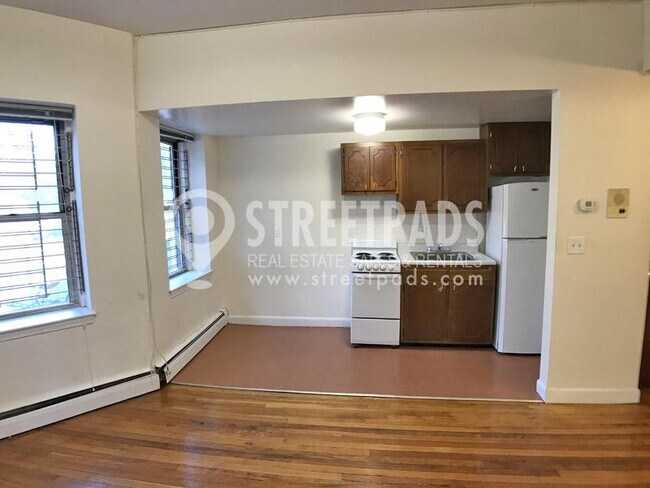 Foto del edificio - bedroom in Boston MA 02134
