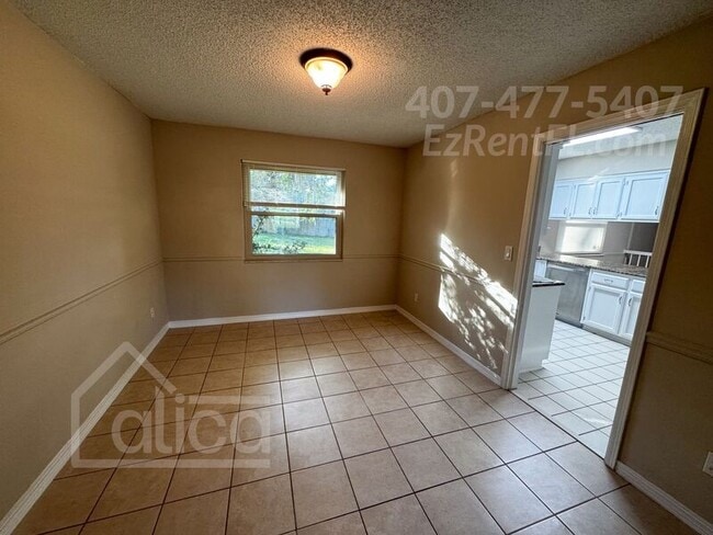 Foto del edificio - 2496 Bentridge Ct