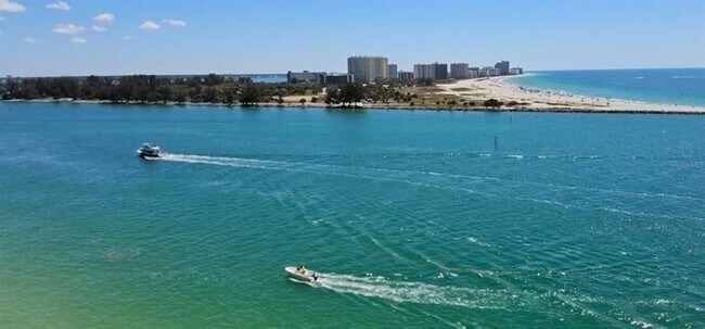 Foto del edificio - 450 S Gulfview Blvd