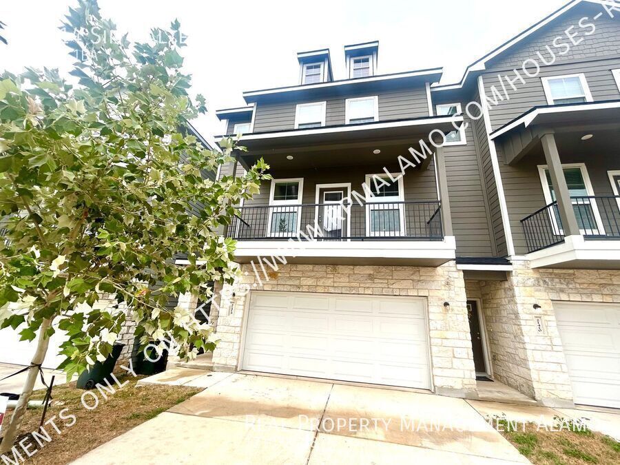 Primary Photo - AVAILABLE NOW! Tri-Level 3 Bedroom / 3.5 B...