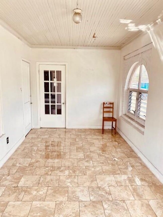 Photo - NICE 1 BEDROOM APARTMENT