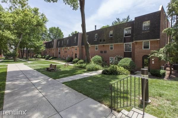Foto principal - 4000 Gypsy Ln