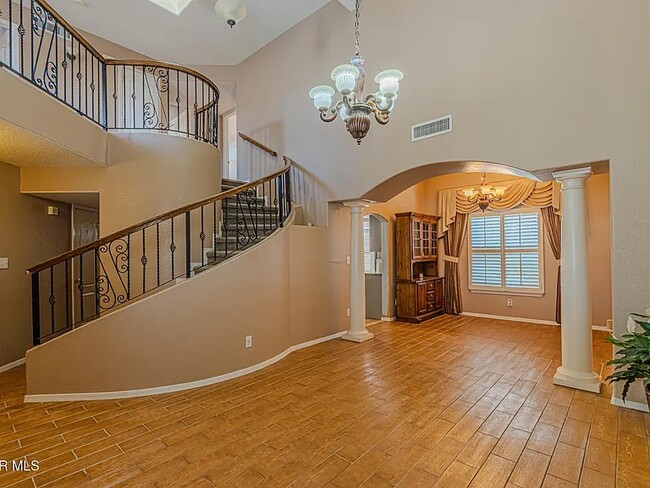 Building Photo - 6088 Los Siglos Dr