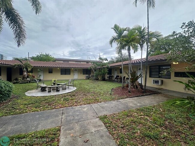 Foto del edificio - 530 N 20th Ave