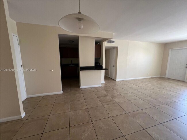 Foto del edificio - 401 Golden Isles Dr