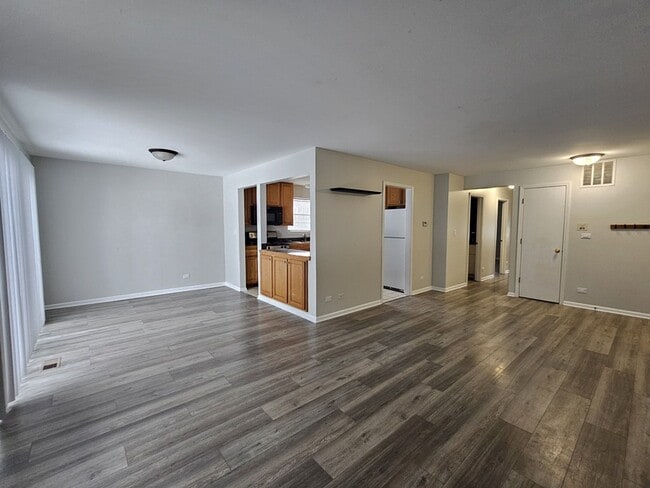 Building Photo - 1241 Bradwell Ln