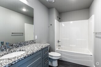 2BR, 2BA - 1180SF - The Silverleaf Apartments