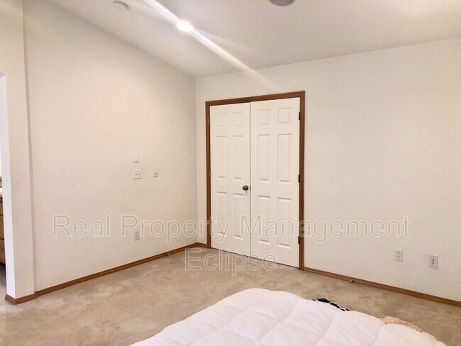 Foto del edificio - 20100 8th Pl W